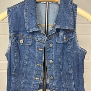 New Denim Sleeveless Vest